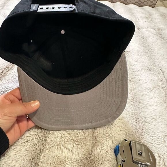 O'NEILL Men's Authentic Adjustable Snapback Hat Cap,preowned - Picture 5 of 7